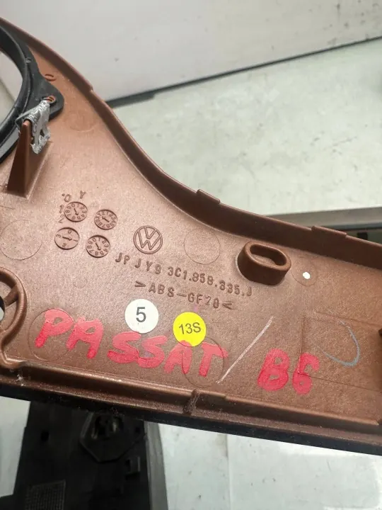 OEM 3C1958335J Garniture Tableau VW Passat B6 image 10