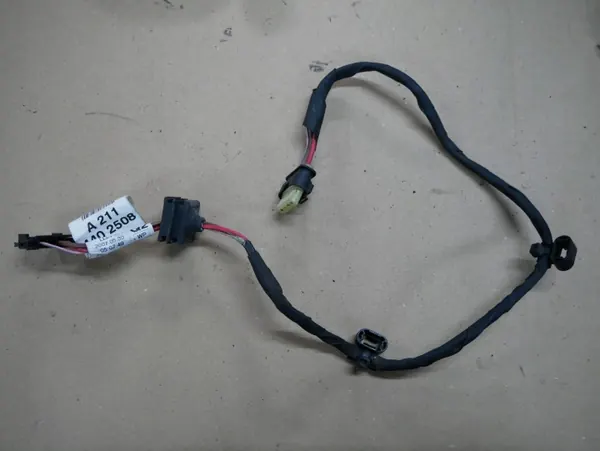 Mercedes ruitenwissermotor kabelboom OEM 2114402508 image 2