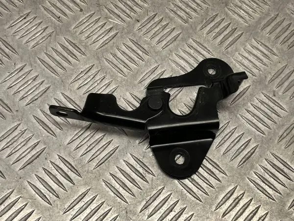 Porsche OE 971886174B Support dossier siège Taycan image 7