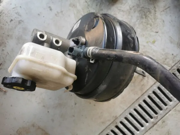 Remservo Chevrolet Camaro 6.2 B SS 2010- image 2