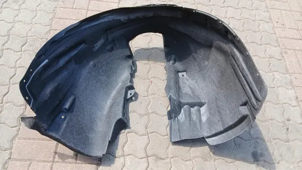 Right Front Wheel Arch Volvo XC60 image 3