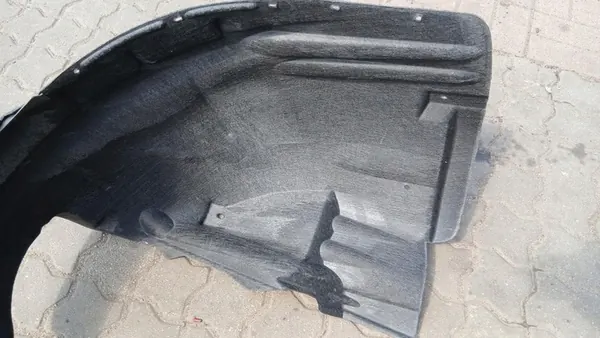 Right Front Wheel Arch Volvo XC60 image 4