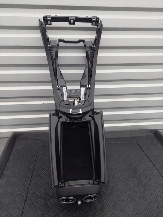 Accoudoir tunnel central Mercedes W213 S213 E OEM image 9