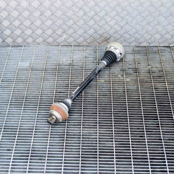 Audi A5 2018 Vänster Bakaxel image 3