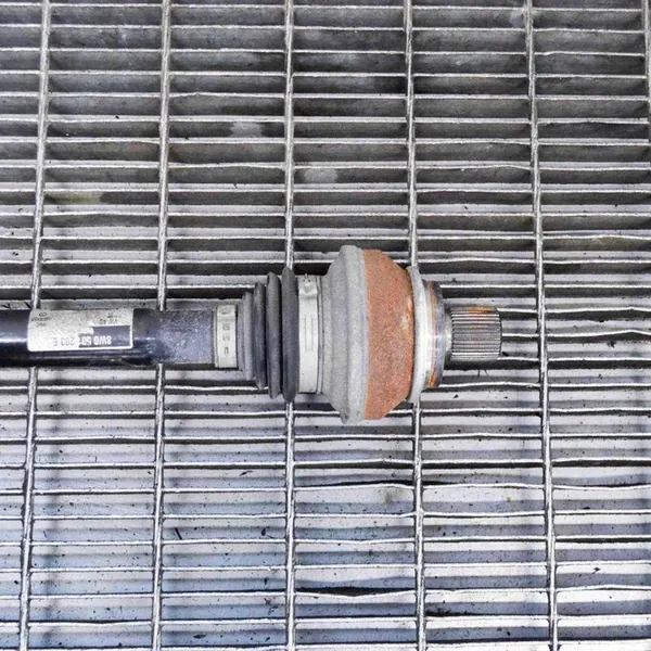 Audi A5 2018 Vänster Bakaxel image 4