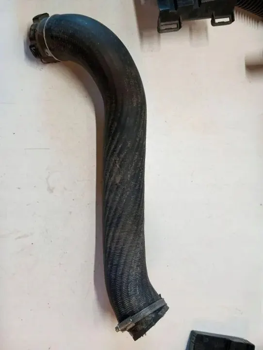 Tubo intercooler VOLVO V40 CROSS COUNTRY 2.0L diesel image 5