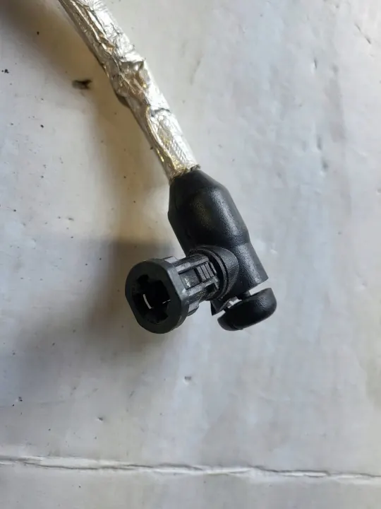 Volvo XC40 AdBlue-sladd OEM 31452775 - Begagnad image 3
