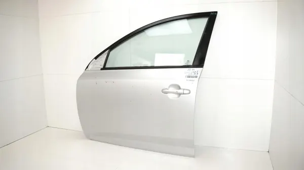 Porta dianteira esquerda OEM 371116194 Kia Ceed I 09-12 image 3