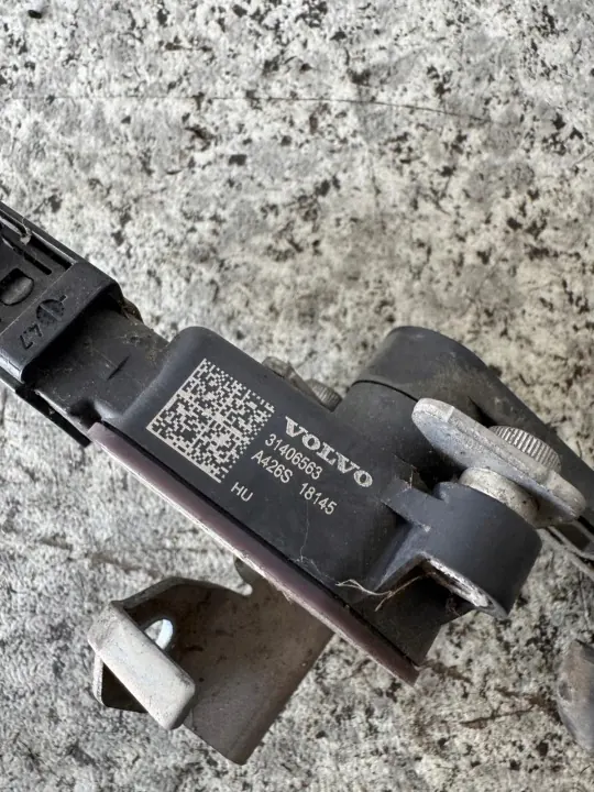 Höger Nivåsensor OEM 31360329 för Volvo XC60 II image 4