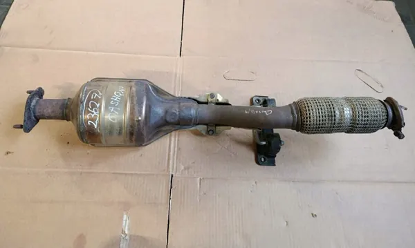 Catalyseur Nissan OE 208027560R - Occasion image 2