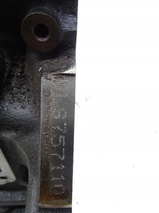 Motorblock nedre del OEM 038021CC för 1.9 TDI image 7
