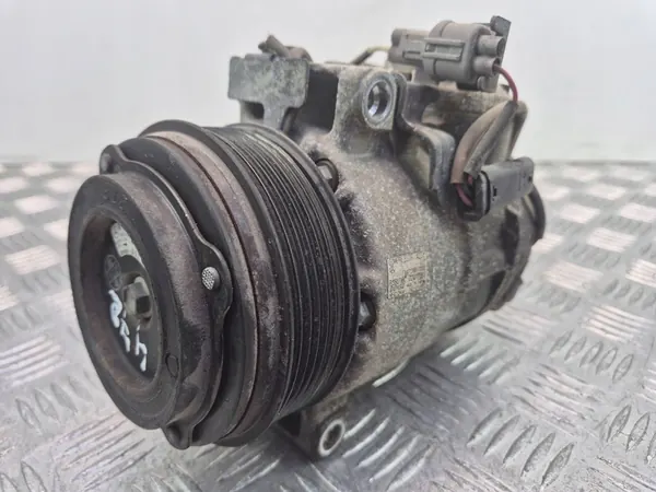 Compresor de aire acondicionado Mercedes-Benz A0032308811 image 2