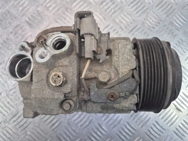 Compresor de aire acondicionado Mercedes-Benz A0032308811 image 5