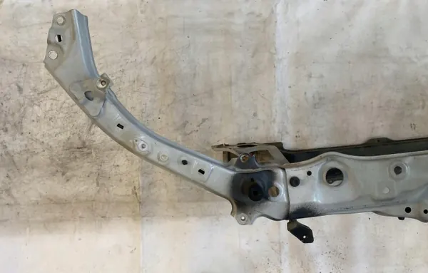 Lexus GS 3 framstötfjädersförstärkning OEM J5462 image 5