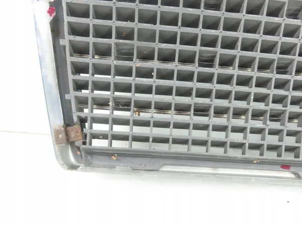 Griglia Mercedes W123 W124 A1248880223 image 4