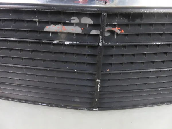 Griglia Mercedes W123 W124 A1248880223 image 7