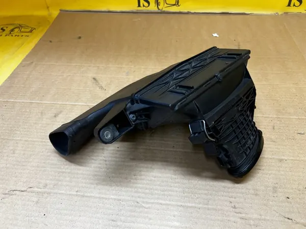 Ilmanottofilterin kotelo Mercedes GL X166 3.0 CDI image 2