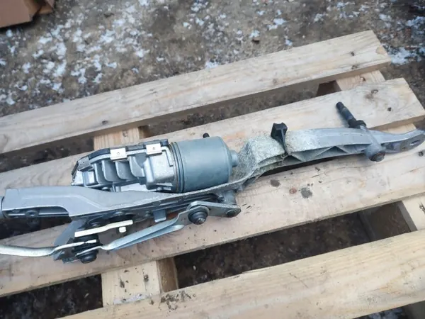 Etupyyhkijämoottori Mercedes W204 OEM 0390241843 image 8