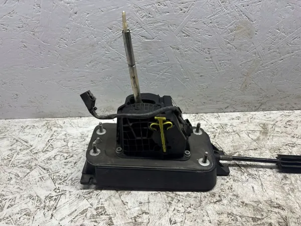 Levier de vitesses OEM 6R2713025AD pour Audi A1 image 6