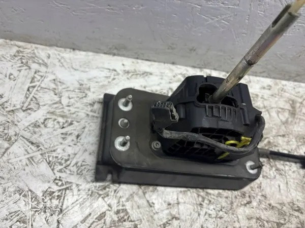 Levier de vitesses OEM 6R2713025AD pour Audi A1 image 8