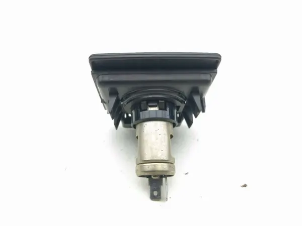 Nissan 350Z 2004 Framtändaruttag OEM AMD213892 image 5