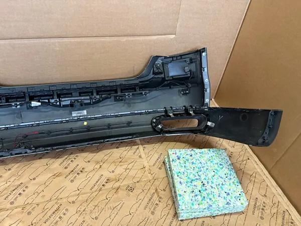 AUDI A8 D4 Paraurti Posteriore PDC Installazione LX7R 4H0807521E image 10