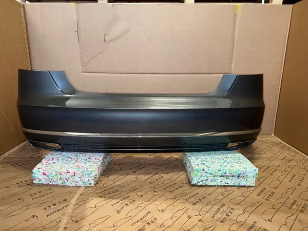 AUDI A8 D4 Paraurti Posteriore PDC Installazione LX7R 4H0807521E image 4