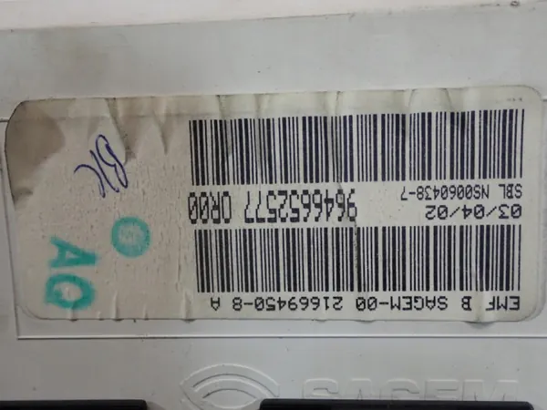 Peugeot 307 01-05 radio display OEM 9646652577 image 7