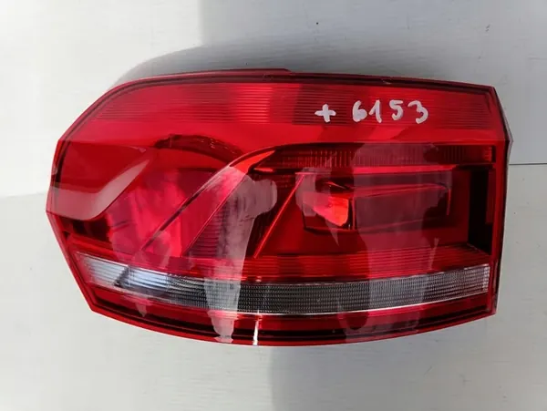 Luz Trasera Izquierda Volkswagen Touran III 5TA945095D image 2