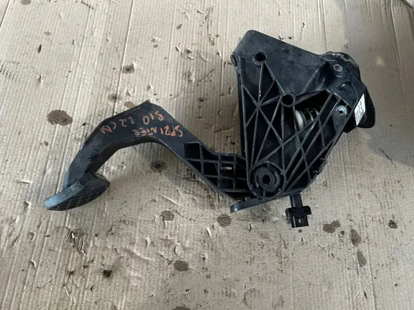 Pédale d'embrayage OEM A9102900600 Mercedes-Benz image 4