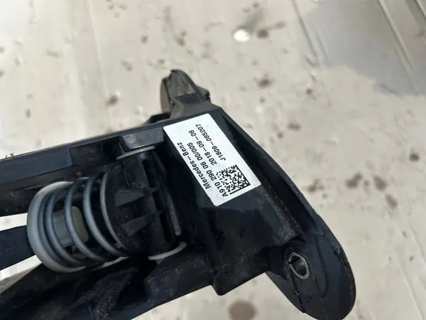 Pédale d'embrayage OEM A9102900600 Mercedes-Benz image 8
