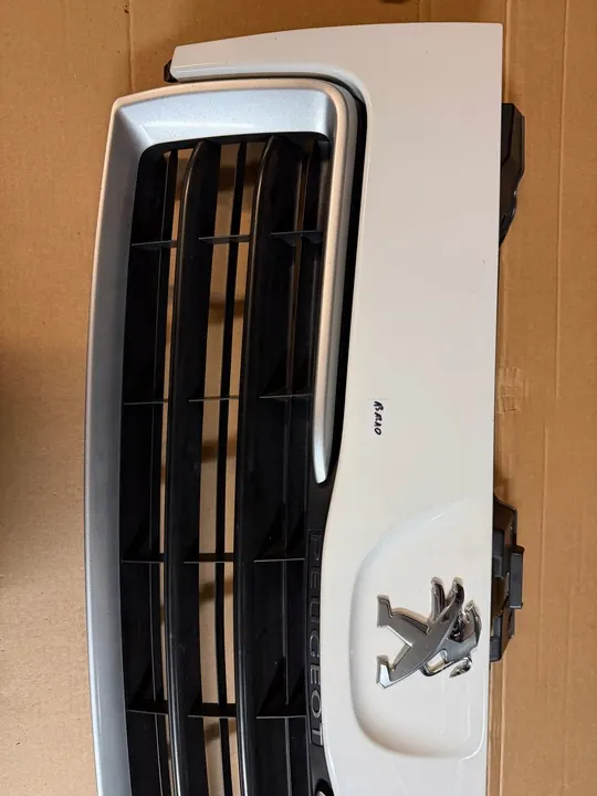 Grade Original Peugeot 508 GT OEM 131211 image 2