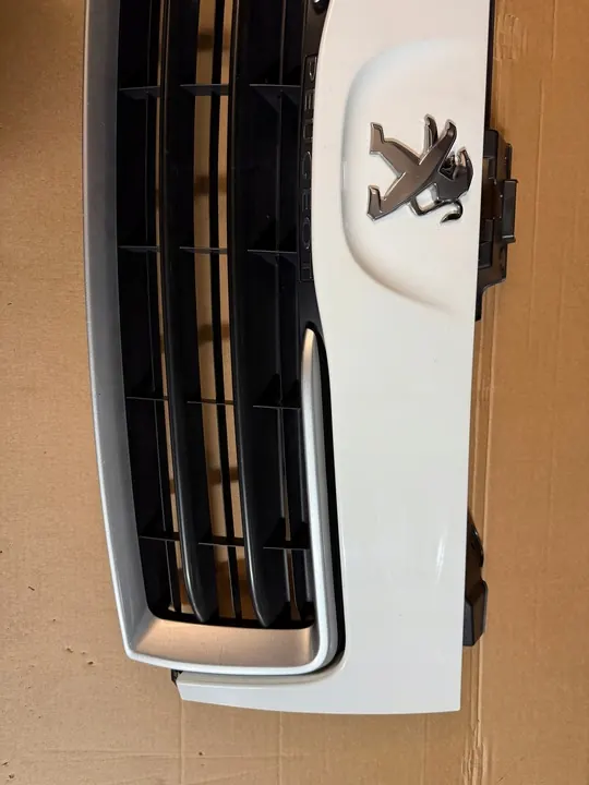 Grade Original Peugeot 508 GT OEM 131211 image 3