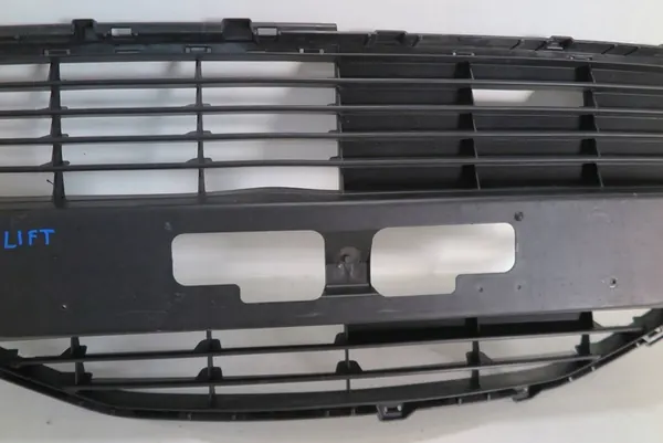 TOYOTA AYGO II Bumper Grille 53112-0H170 image 3