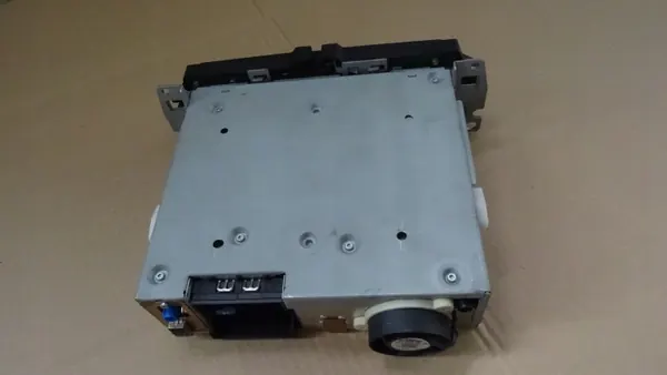 Lecteur CD BMW E90 OEM 65129149232 - Occasion image 6