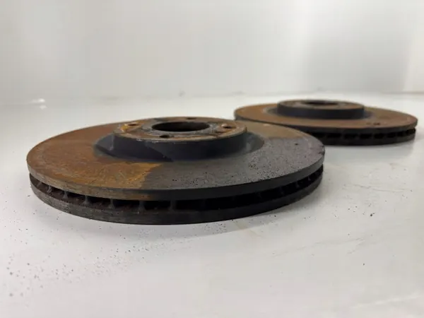 Ford Ecosport 2020 Etujarrulevy OEM GN1Z1125C image 3