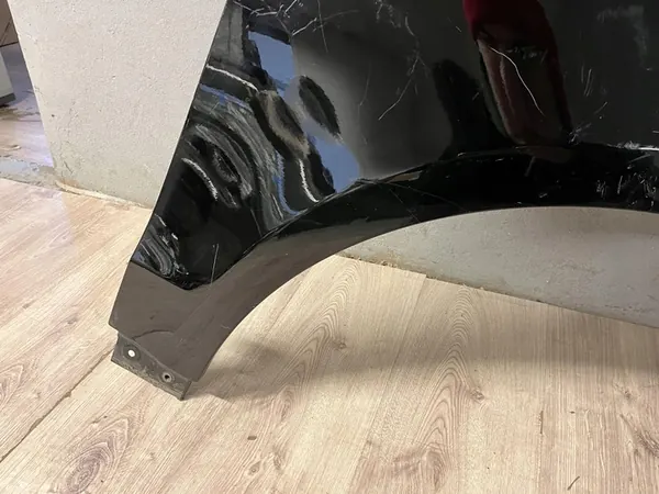 Audi OE 8R0821106A Främre Höger Skärm image 3