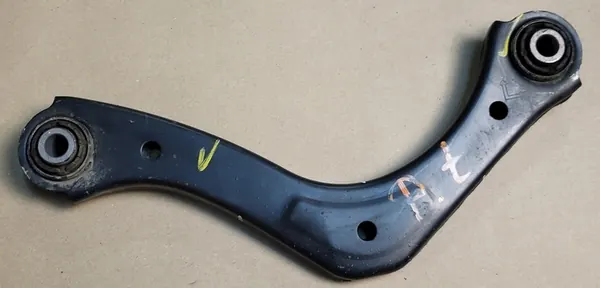 Braccio di Sospensione Posteriore Destro Kia Ceed III Hyundai i30 OE image 4