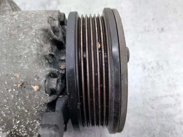 Ilmastointikompressori Ford Focus III image 2