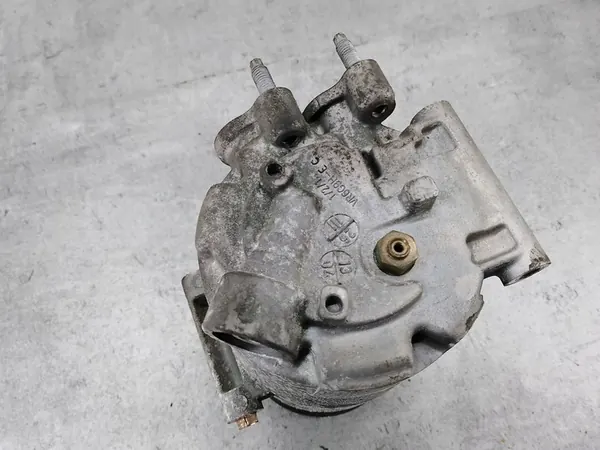 Ilmastointikompressori Ford Focus III image 6