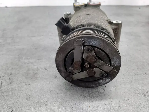 Ilmastointikompressori Ford Focus III image 7