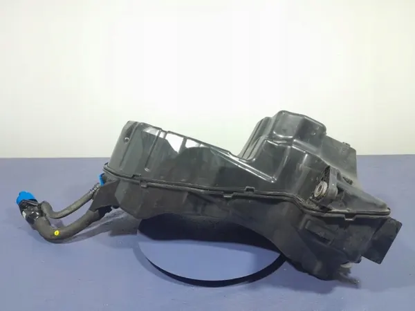 Tanque AdBlue OEM 4M0131878CF para Audi Q7 II 3.0 TDI image 3
