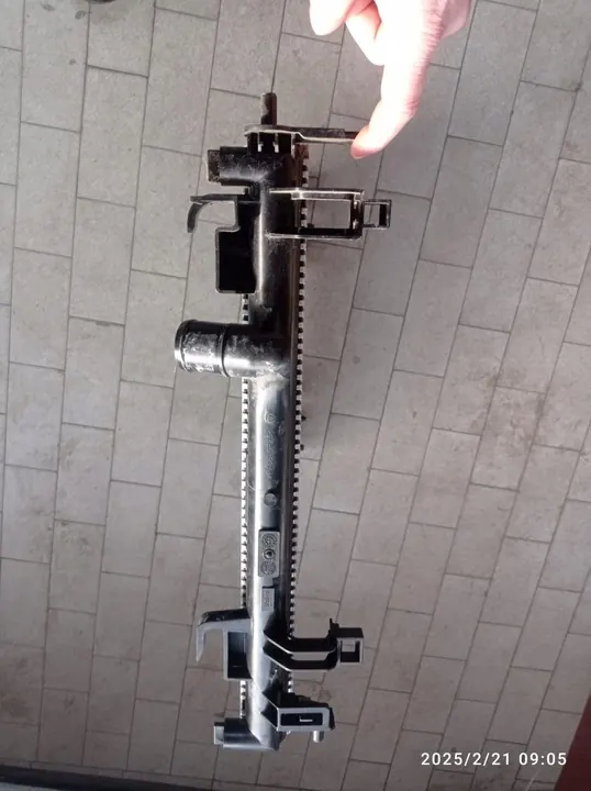 Radiador de agua Renault Espace V 1.6 DCI image 5