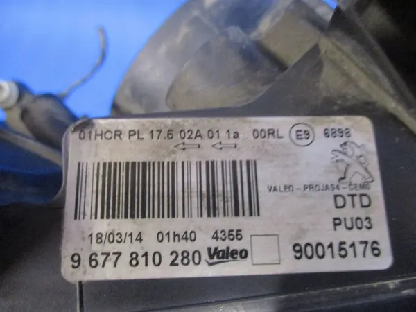 Faros Delantero Derecho Peugeot 2008 I LED 9677810280 image 8