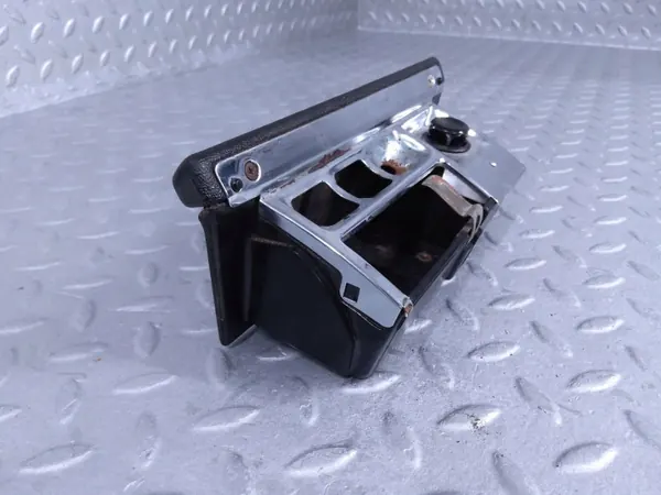 Asbak Mercedes-Benz OEM A1238102130 voor 200/300 W123 image 4