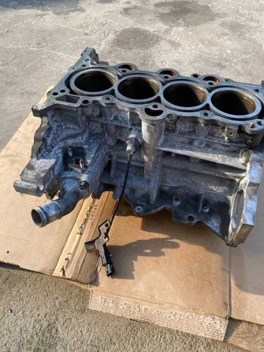 Hyundai OEM Moottorilohko 1.4L 1.6L i30 i20 Ceed image 5