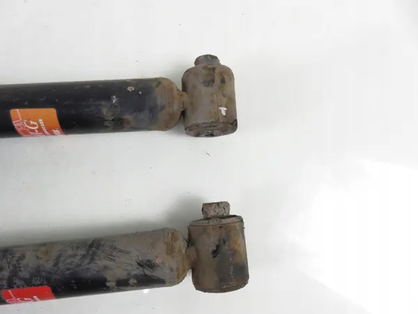 Achtervering OEM AMORTYZATOR TYŁ VW PASSAT B5.5 image 4