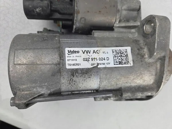 Motor de arranque Skoda Octavia Mk3 1.6L OE 02Z911024D image 3