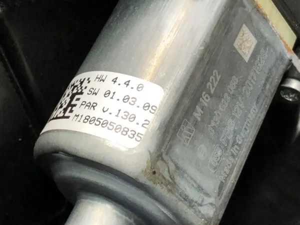 OEM 0130822068 Rechter Front-Fensterheber Alfa Stelvio image 5
