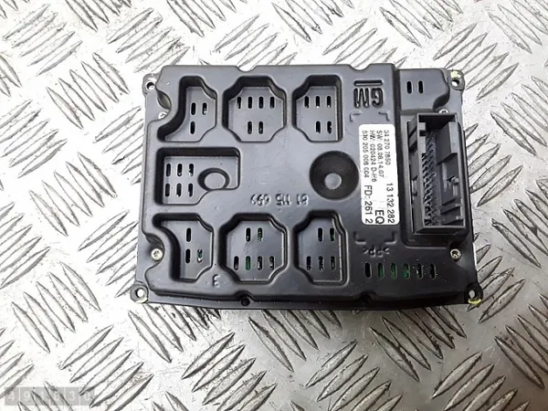 Ecrã de visualização Opel Vectra OEM 13132282 - Usado image 3